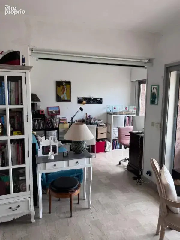Appartement  grand 2 P  de 63m² en dernier étage à Cagnes-sur-Mer :quartier Hippodrome - photo 5