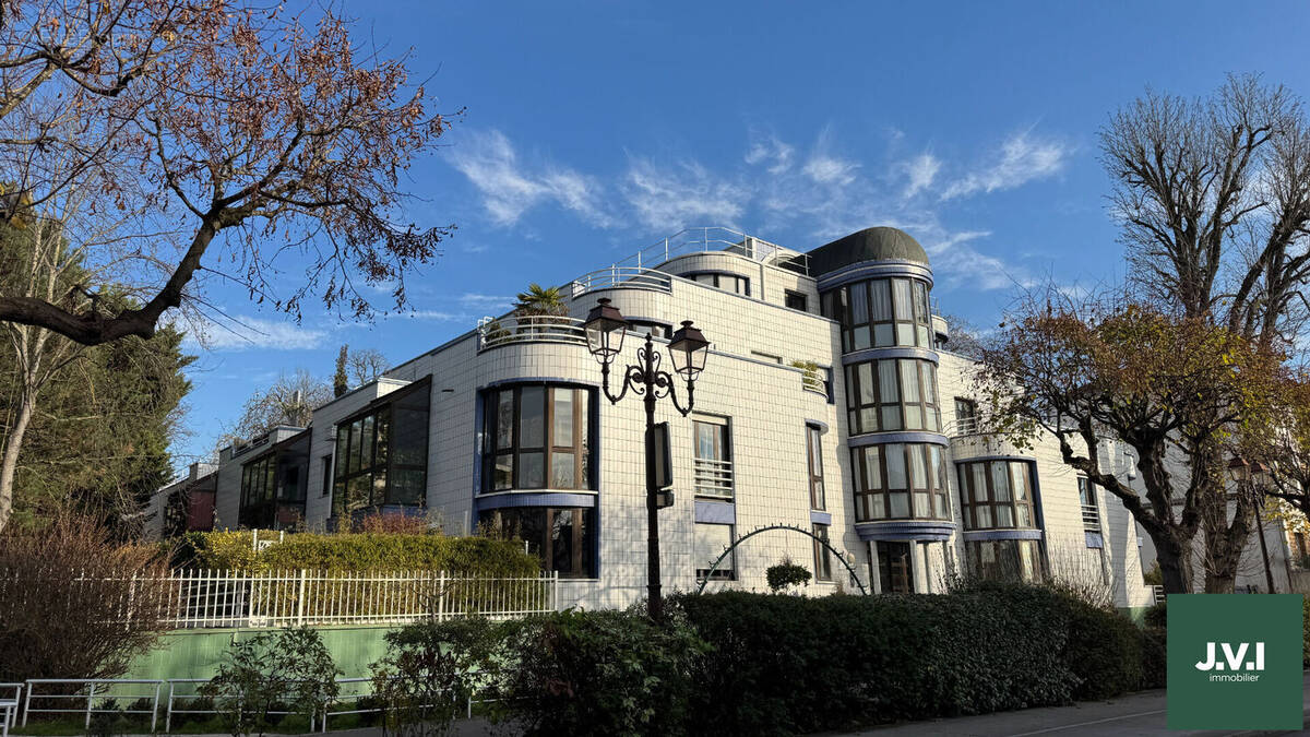 Appartement à ENGHIEN-LES-BAINS