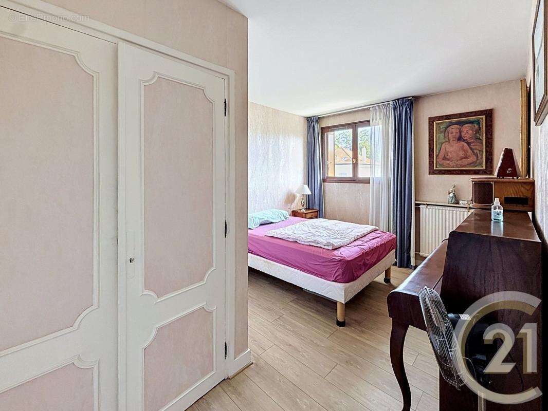 Appartement à CHOISY-LE-ROI