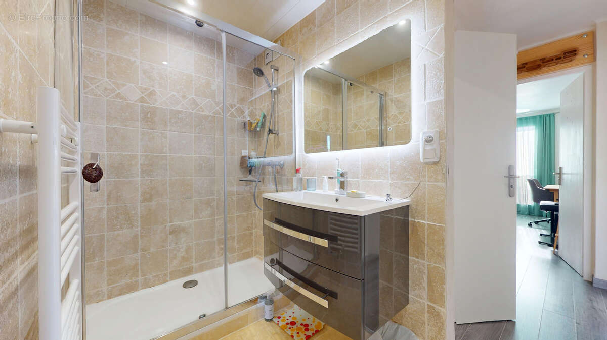 Appartement à AIX-EN-PROVENCE