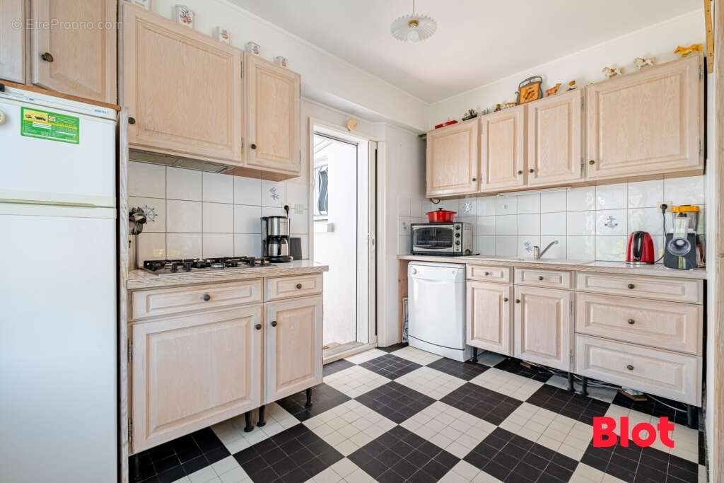 Maison à SAINT-MICHEL-CHEF-CHEF