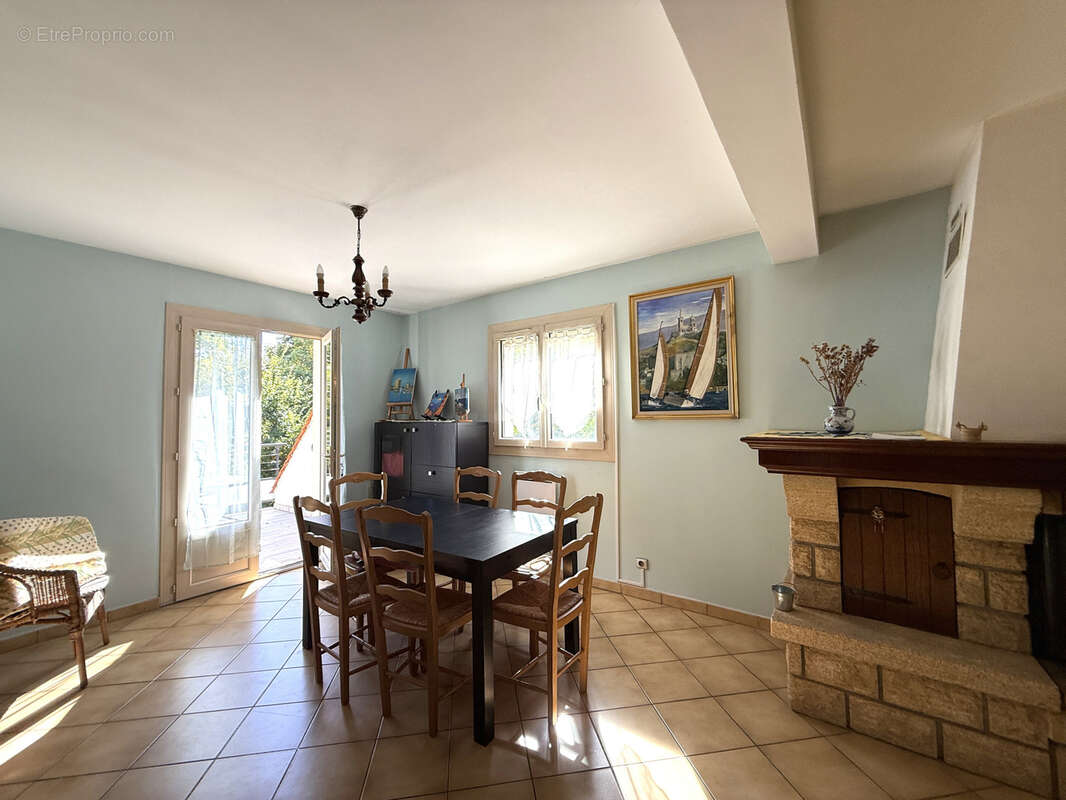 Maison à LE MEE-SUR-SEINE