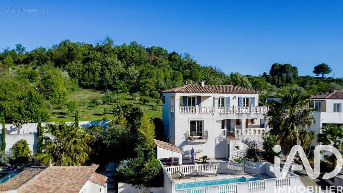 Photo 1 - Maison à CASTELNAU-DE-GUERS