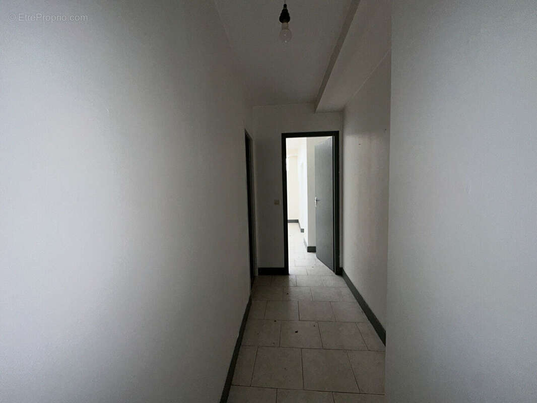 Appartement à MARENNES