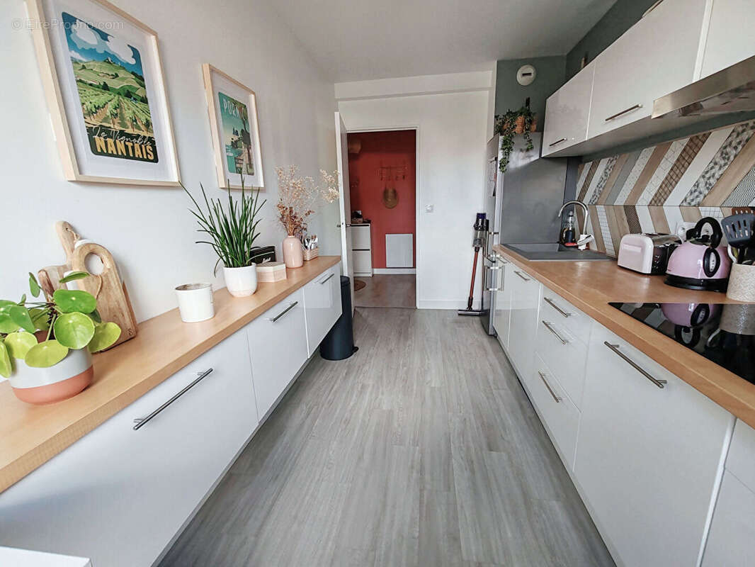 Appartement à SAINT-SEBASTIEN-SUR-LOIRE
