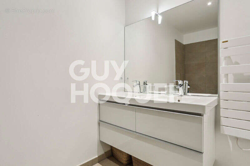 Appartement à MONTROUGE