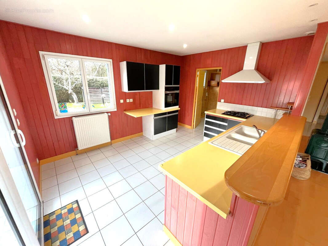 Maison à SAINT-PIAT