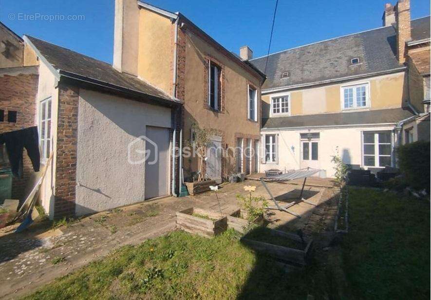 Maison à MONDOUBLEAU