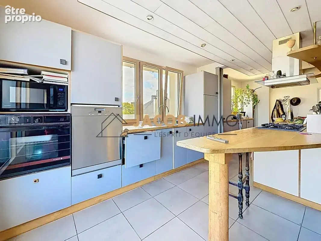 Maison-Appartement lumineuse avec rooftop, jardin et vue dégagée sur Saint-Renan - photo 3