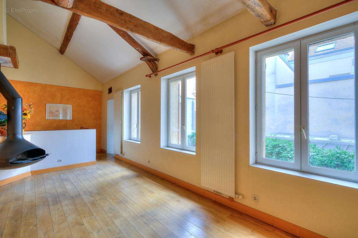 Appartement à PUTEAUX