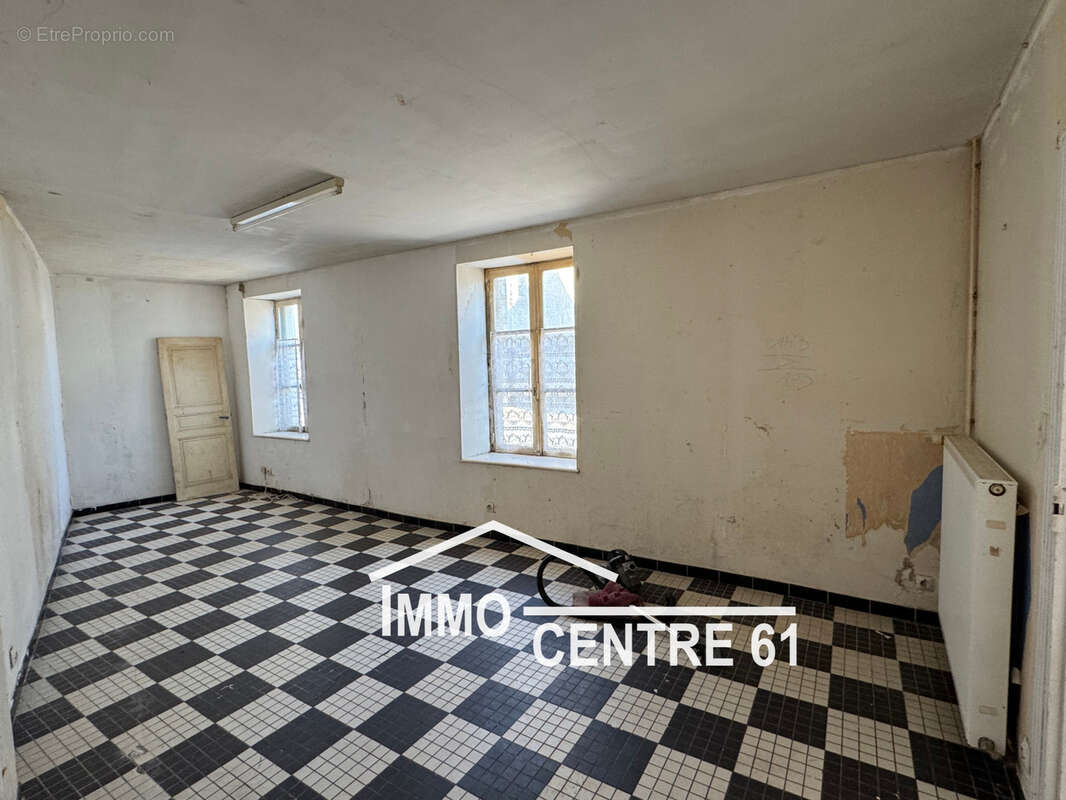 Maison à LA FERTE-MACE