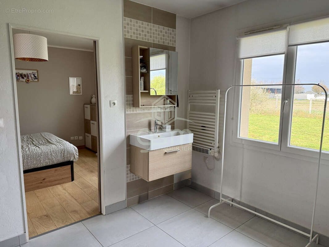 Maison à SAINT-BRANCHS