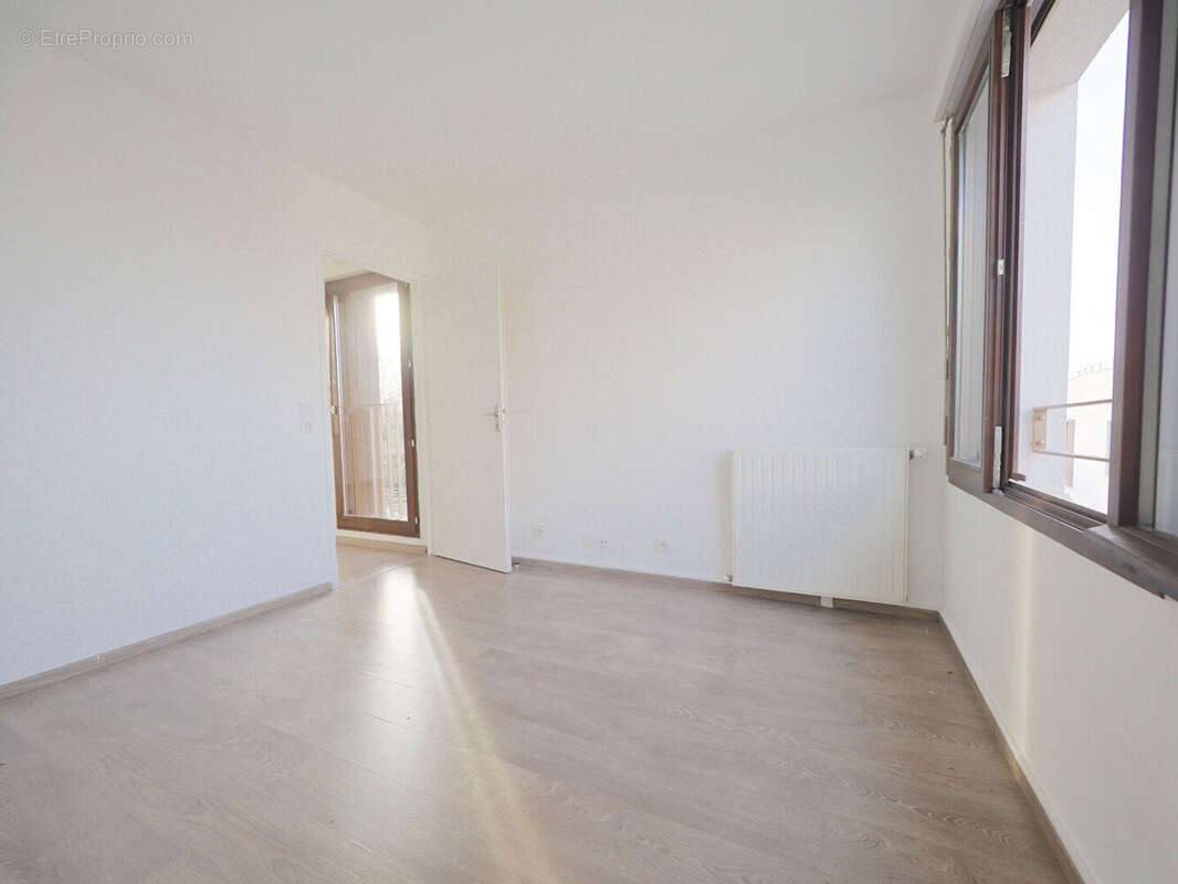 Appartement à ROMAINVILLE