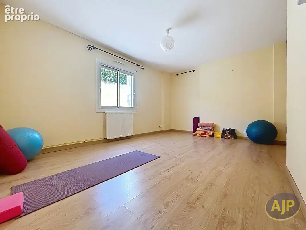 Maison 8 pièces 230 m² à vendre à Segre (49500) - photo 12