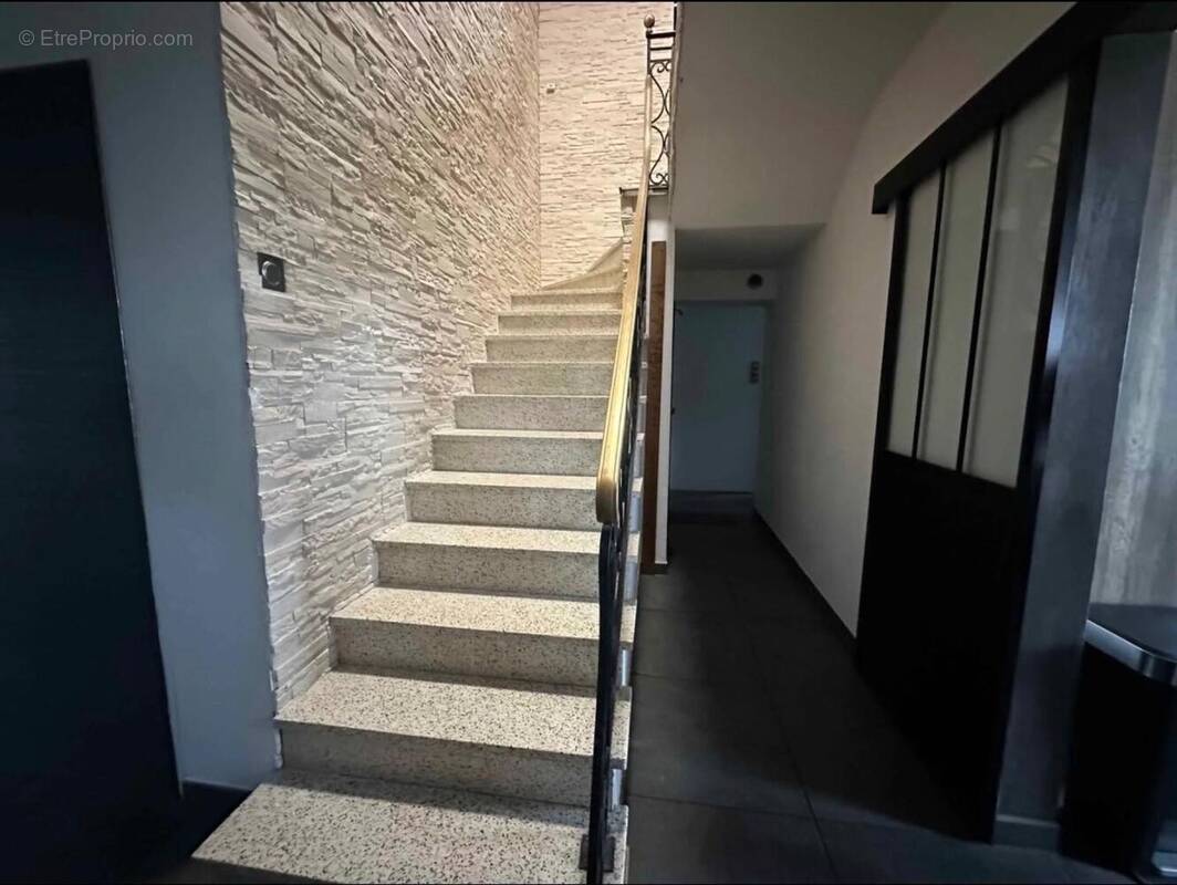 Photo 1 - Maison à SIN-LE-NOBLE