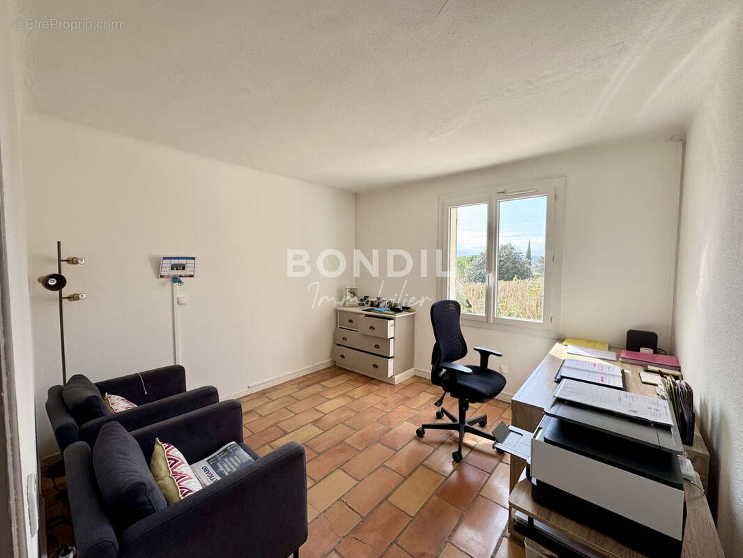 Maison à LA BASTIDONNE