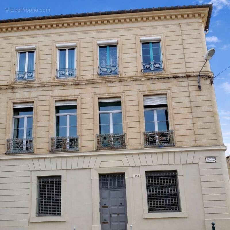 Appartement à LUNEL