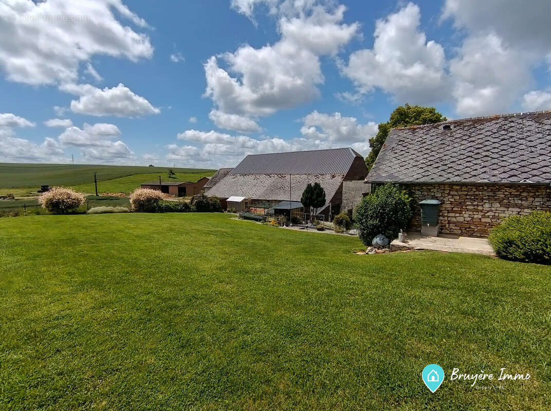 Maison 174 m² à Aubenton  - photo 6