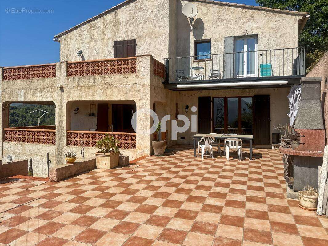 St Martin du Var, belle villa individuelle 4/5 pièces - photo 4
