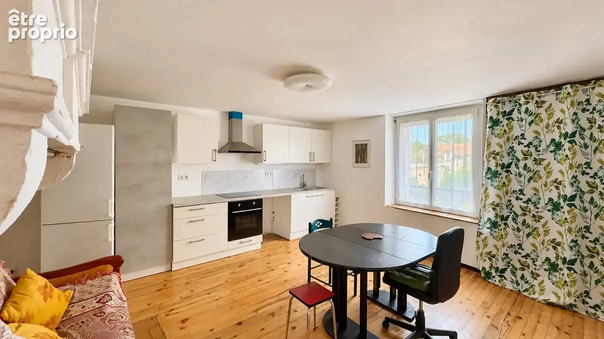 Maison 4 pièces 150 m² à vendre à Vannes-Le-Chatel (54112) - photo 2