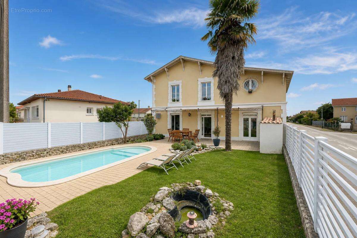 Maison à MUSSIDAN
