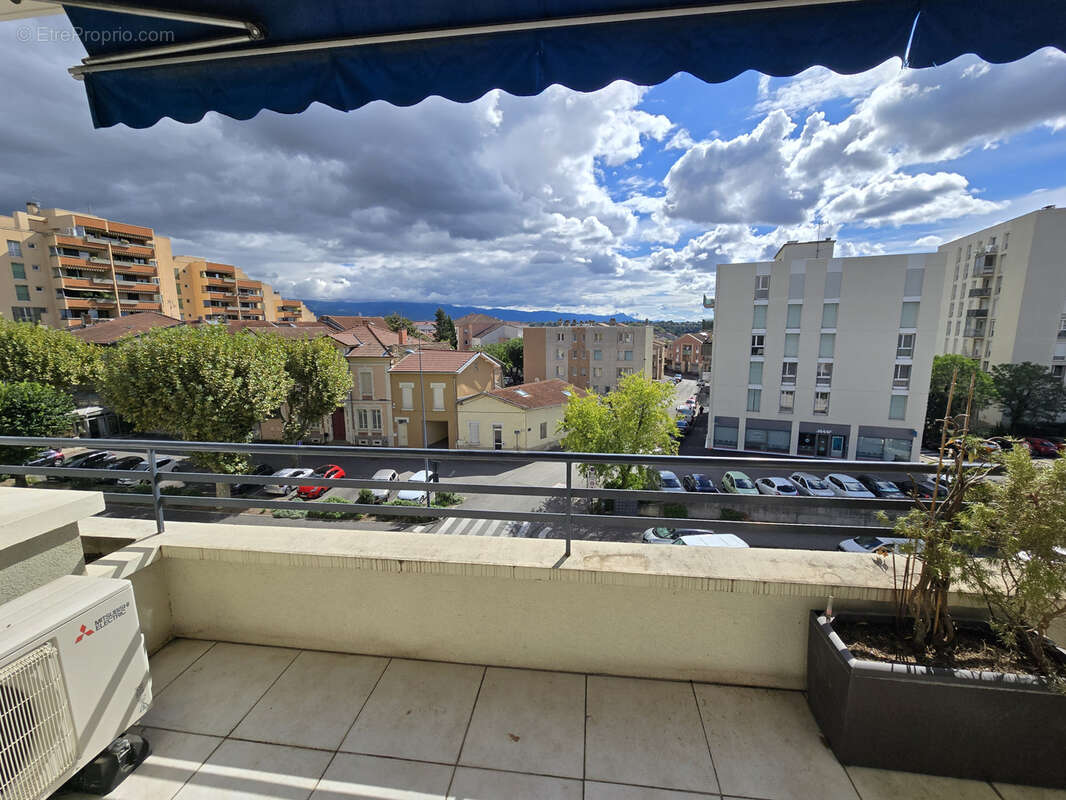 Appartement à ROMANS-SUR-ISERE