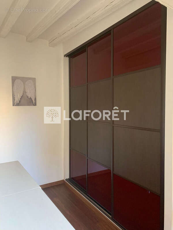 Appartement à L'ISLE-SUR-LA-SORGUE