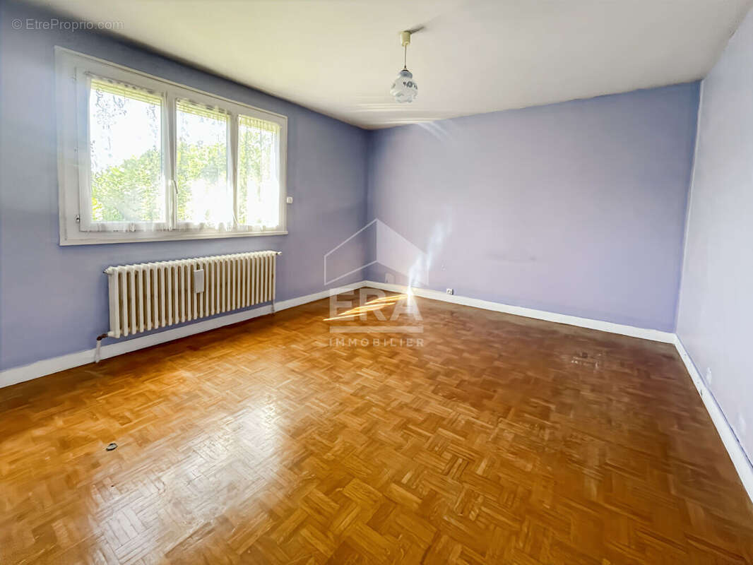Maison à ETAMPES