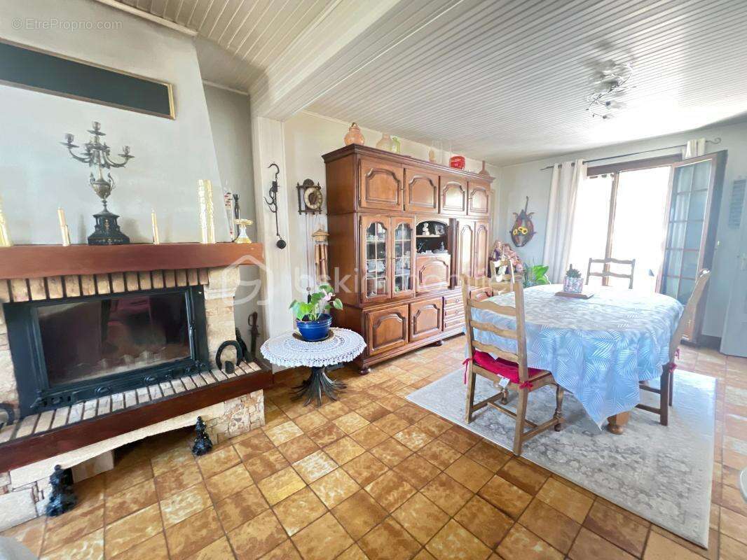 Maison à LONGJUMEAU