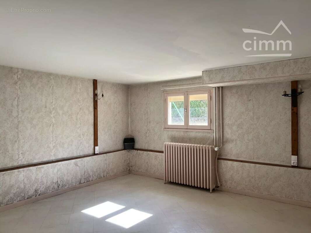 Maison  4 chambres à Bourbon-Lancy - photo 8