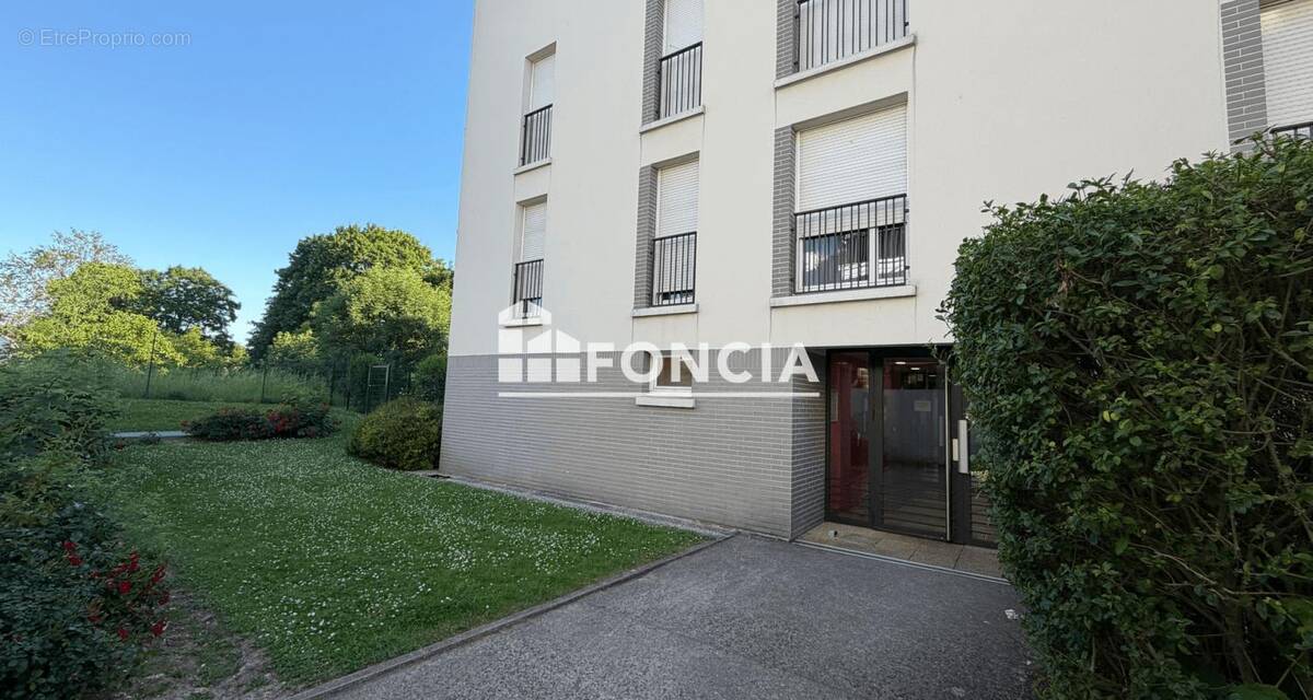 Appartement à SARCELLES