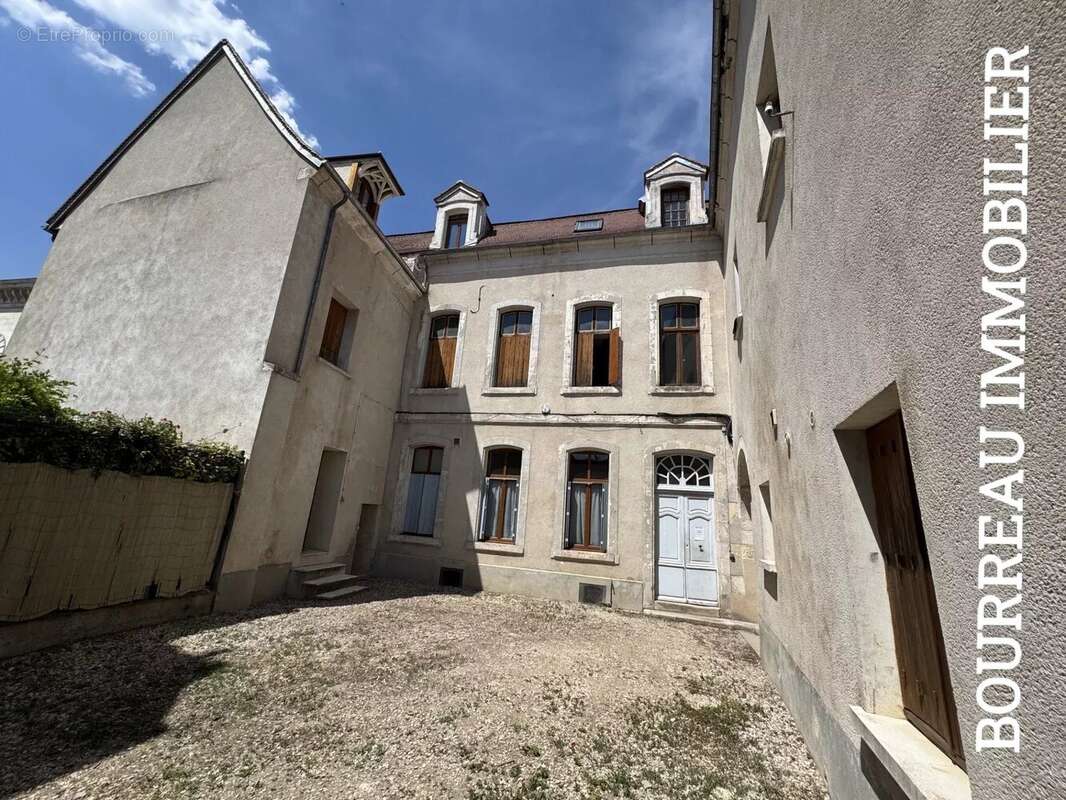 Centre ville joigny - photo 13