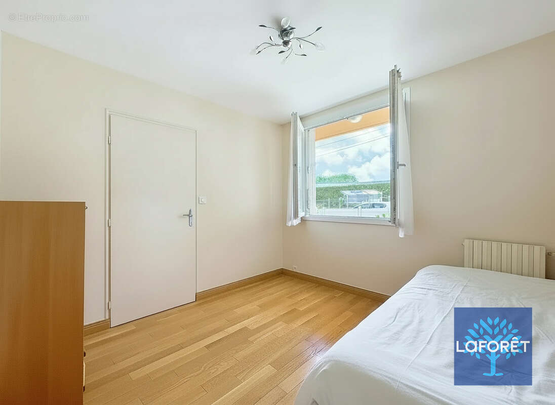 Maison plain-pied La Roche Sur Yon 4 pièce(s) 72.84 m2 - photo 8