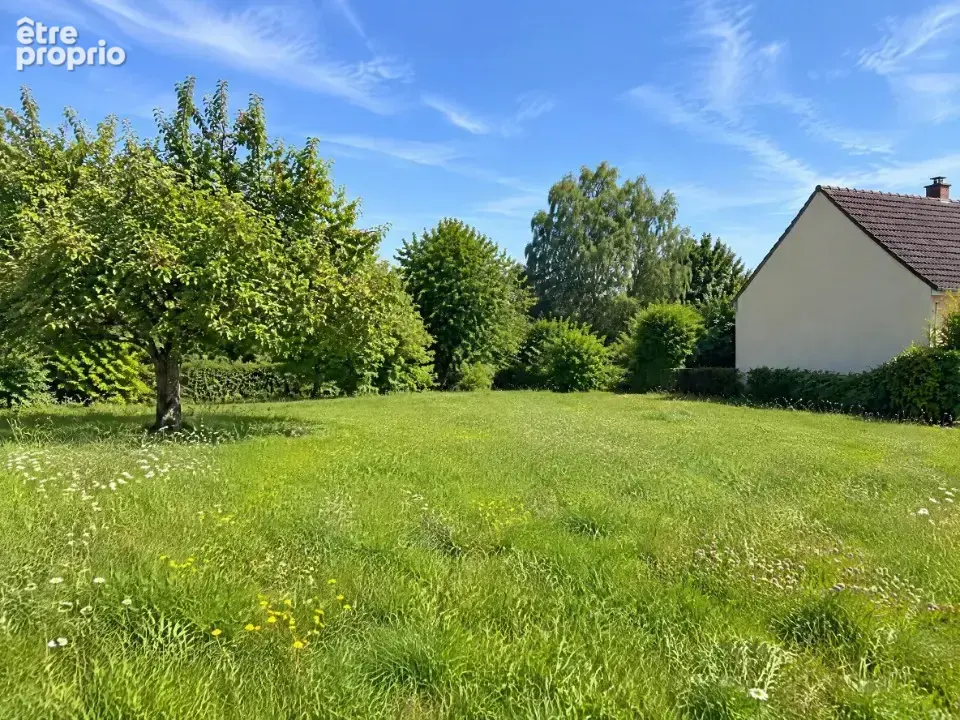 Terrain 322 m² à vendre à Les Chapelles-Bourbon (77610) - photo 2