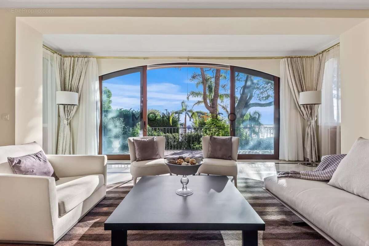 Maison à SAINT-JEAN-CAP-FERRAT