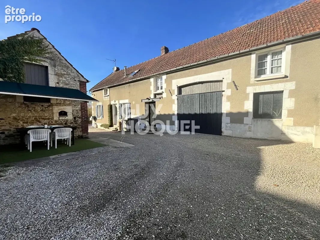 Maison à MONETEAU