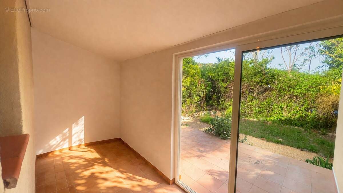 Maison à BARJOLS