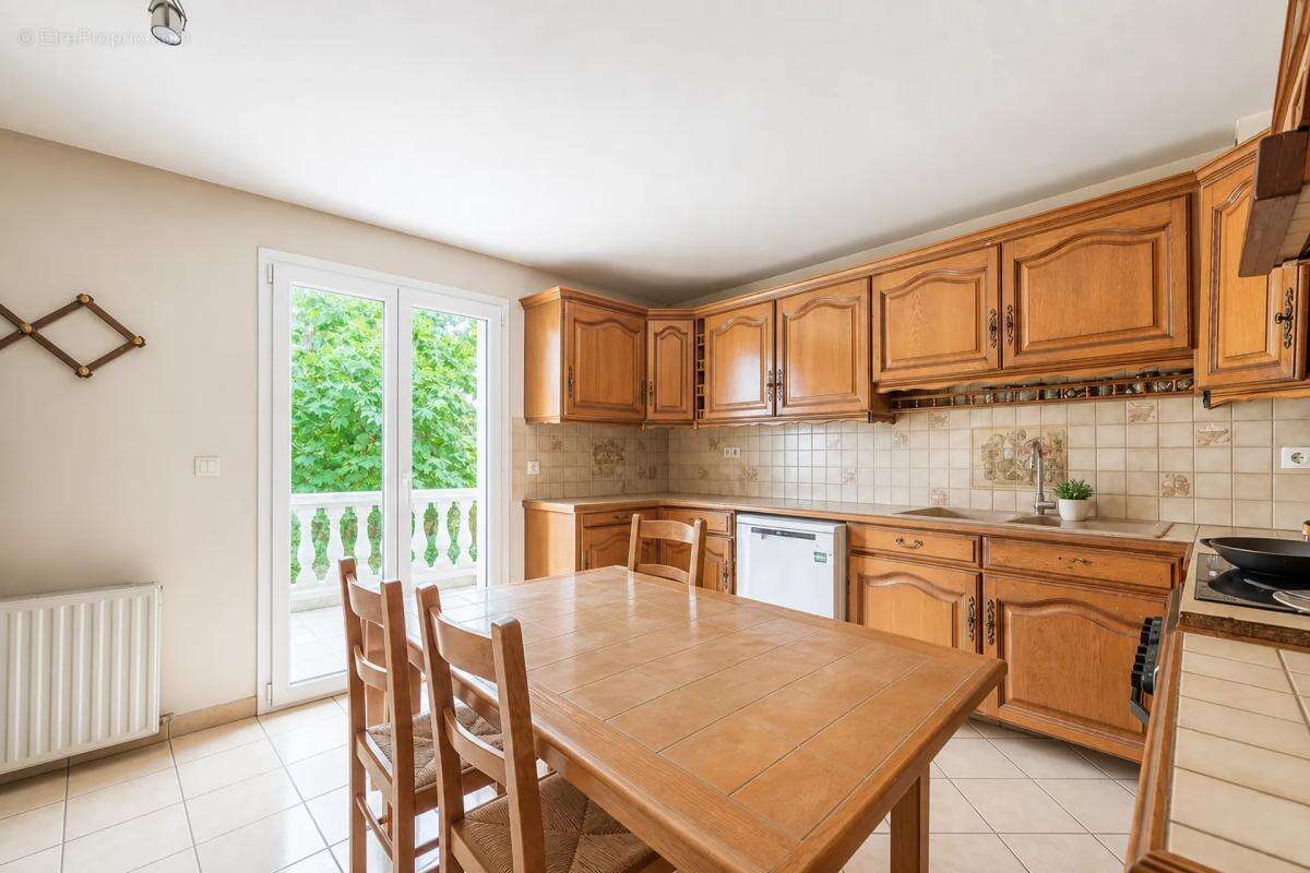 Maison de 7 pièces de 130 m² situé à Meaux - photo 7