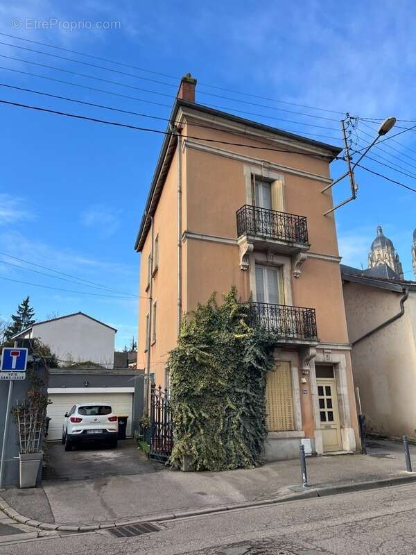 Maison à SAINT-NICOLAS-DE-PORT