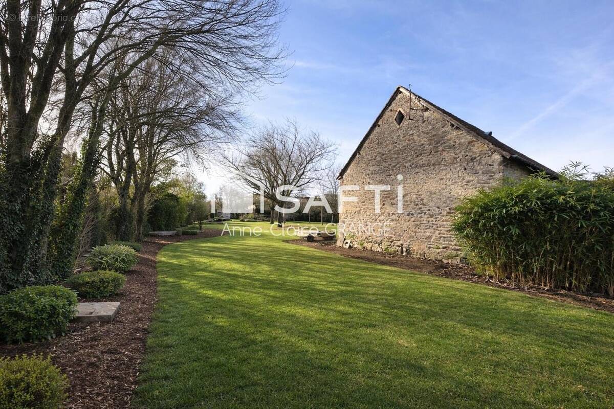 Photo 1 - Maison à ASSE-LE-BOISNE