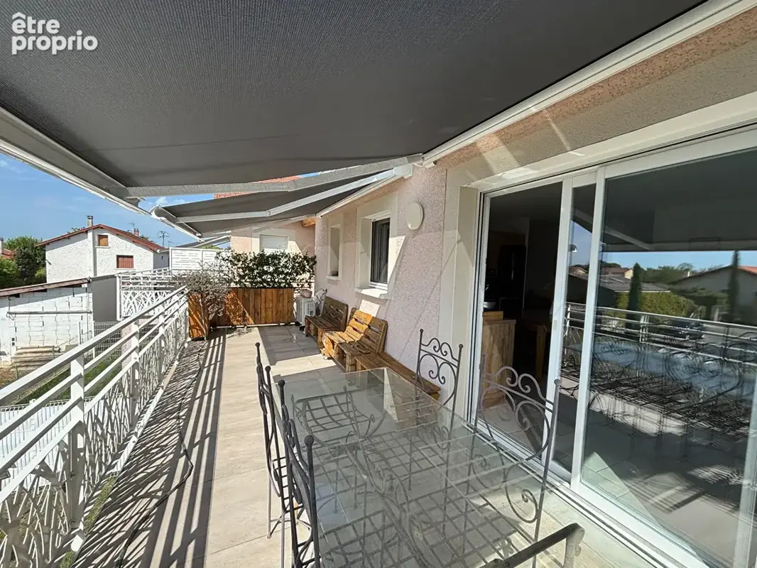 Appartement Saint Maurice De Gourdans 3 pièce(s) 61.02 m2 - photo 2