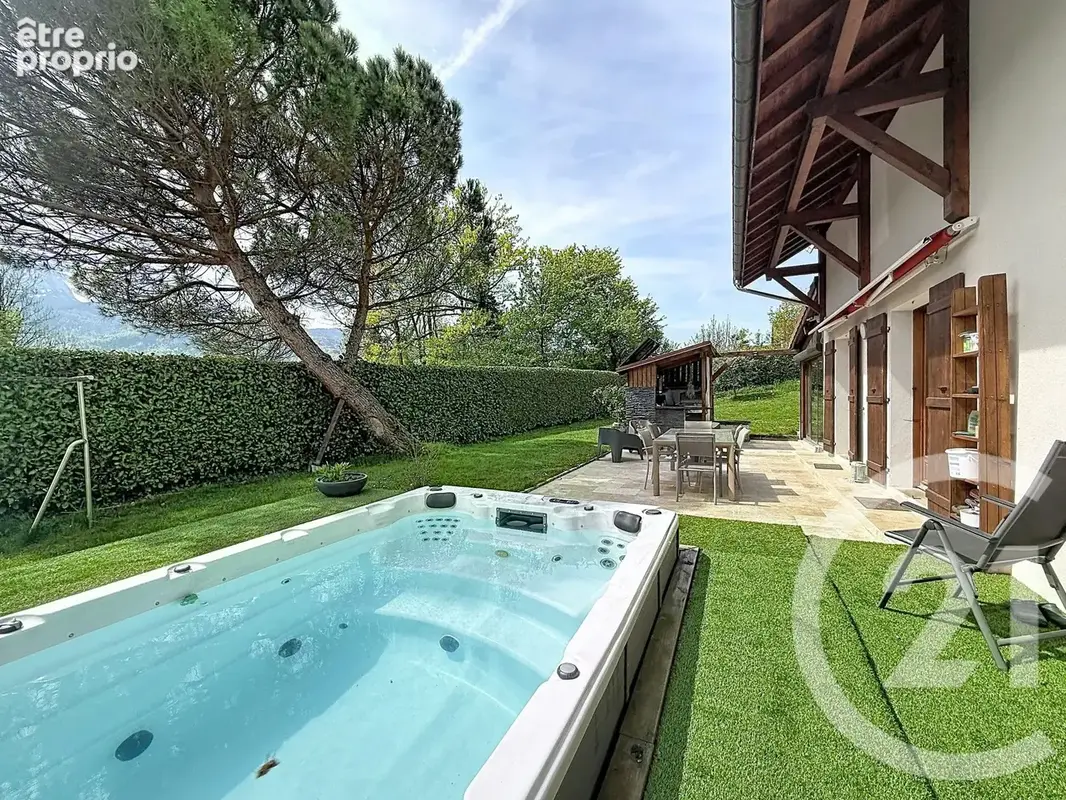 Maison 6 pièces 157 m² à vendre à Thyez (74300) - photo 3