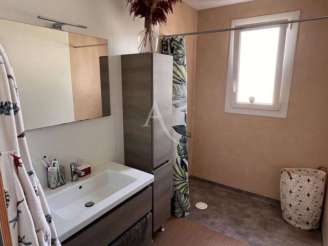 Maison à LANDERONDE