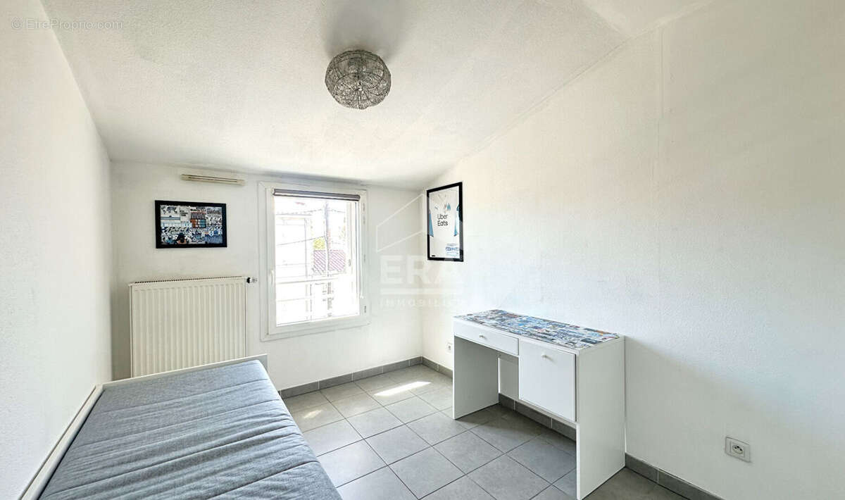 Appartement à MARSEILLE-15E