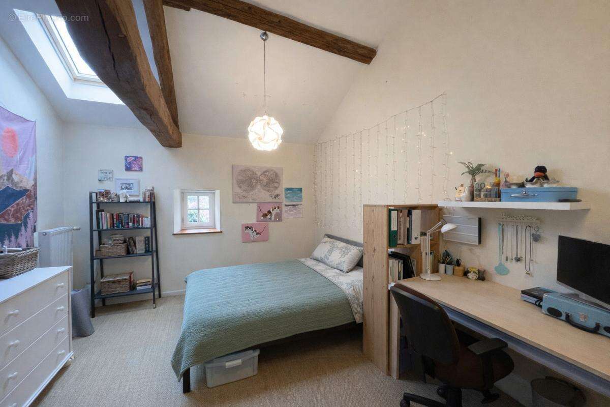 Maison à AVAILLES-LIMOUZINE