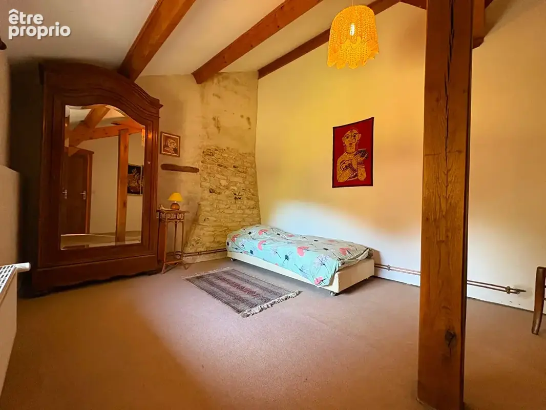 Longère de charme avec piscine, salle de réception et dépendances ? un véritable havre de paix ! - photo 6