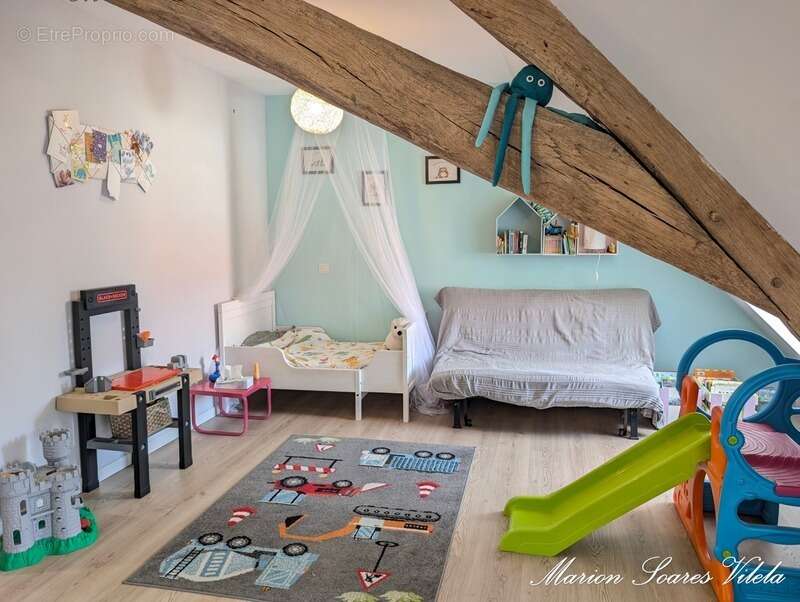 Maison à CHAUMES-EN-BRIE