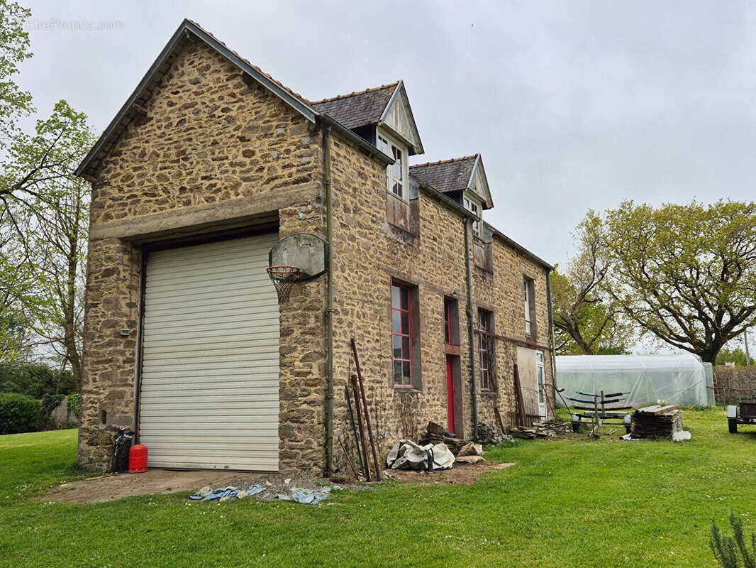 Maison à LANDIVISIAU