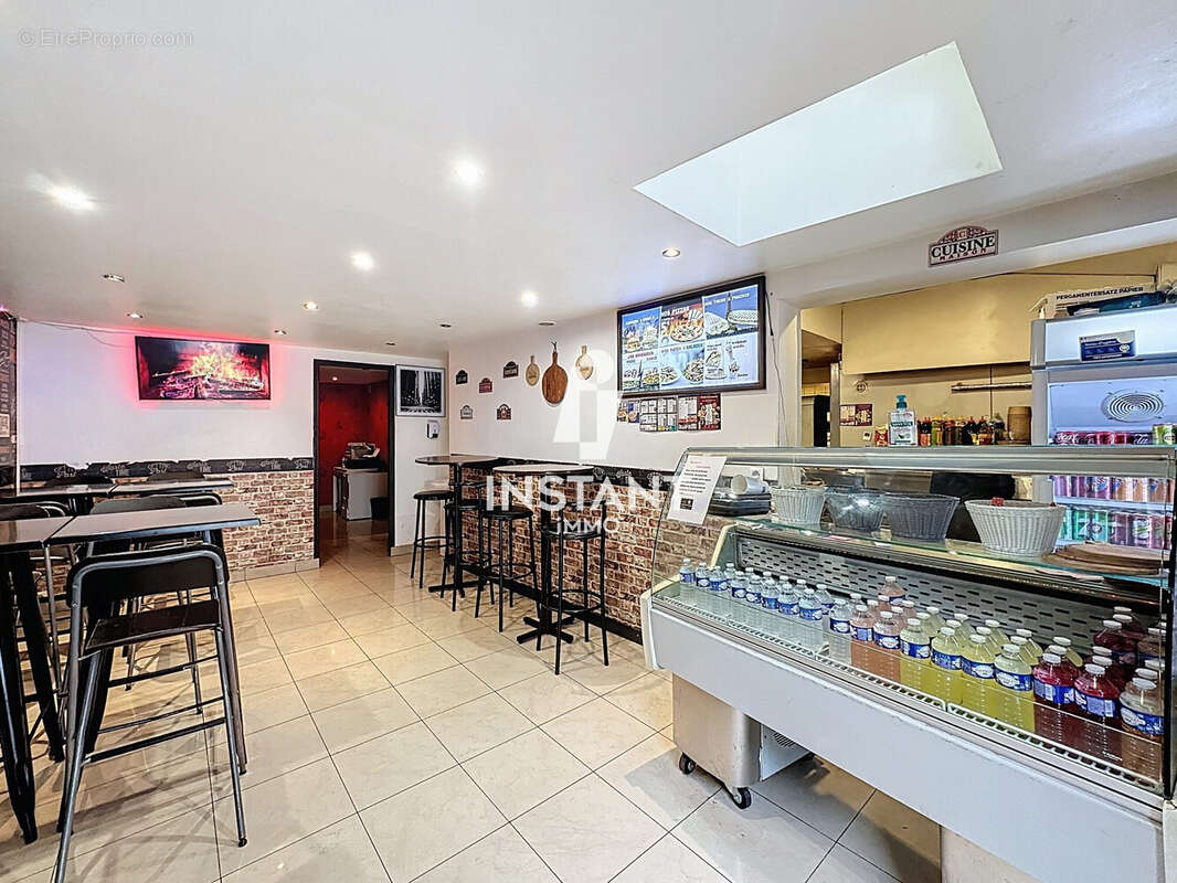 Autre à SAINT-MAUR-DES-FOSSES