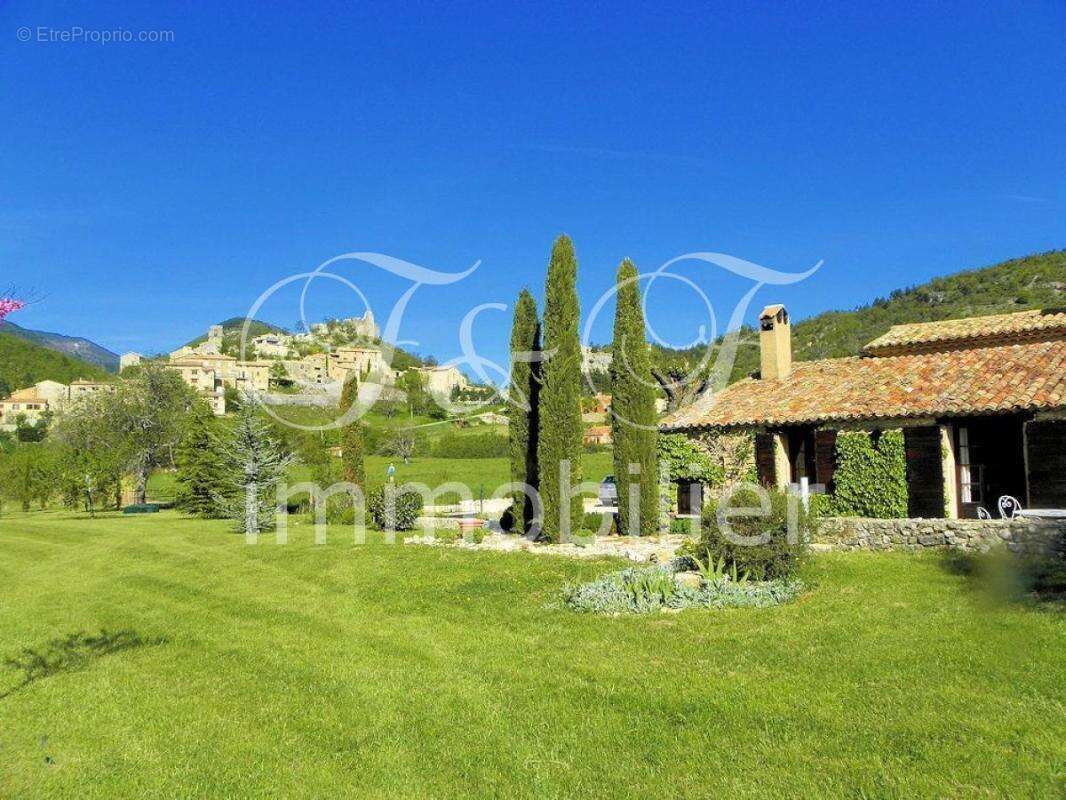 Maison à MONTBRUN-LES-BAINS